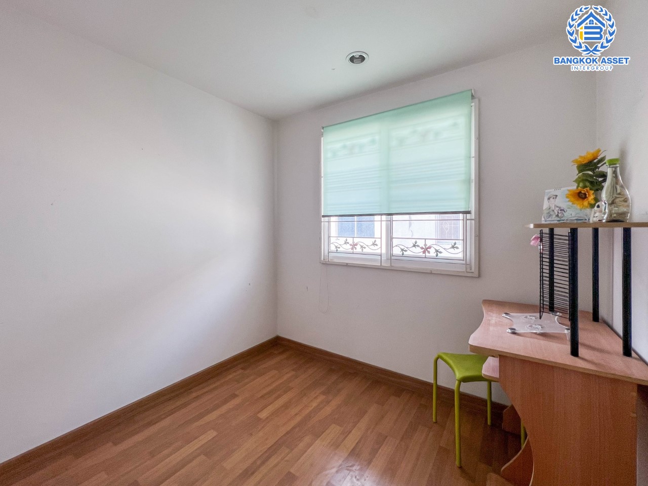 ทาวน์เฮ้าส์มือสองย่านนครปฐม ม.พฤกษาทาวน์เน็กซ์ ปิ่นเกล้า-พุทธมณฑลสาย4 บนเนื้อที่ 16 ตร.ว. ฟังก์ชัน 3 ห้องนอน 2 ห้องน้ำ 1 ที่จอดรถ เดินทางสะดวก บนทำเลเชื่อมต่อถ.พุทธมณฑลสาย4, ถ.บรมราชชนนี, ถ.เพชรเกษม ใกล้ ม.มหิดล และเซ็นทรัลศาลายา